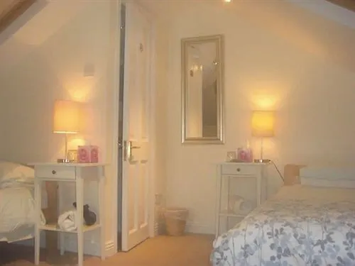 住宿加早餐酒店 Shantalla 3*